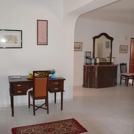 4 Bedroom Villa, Private Pool And Garden פראגודו