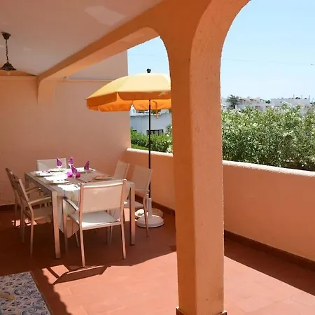 4 Bedroom Villa, Private Pool And Garden פראגודו