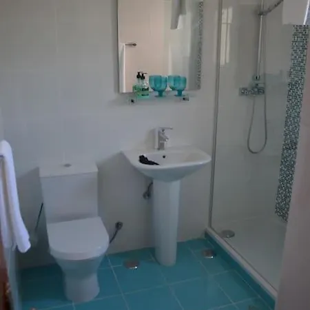 4 Bedroom Villa, Private Pool And Garden 페하구도